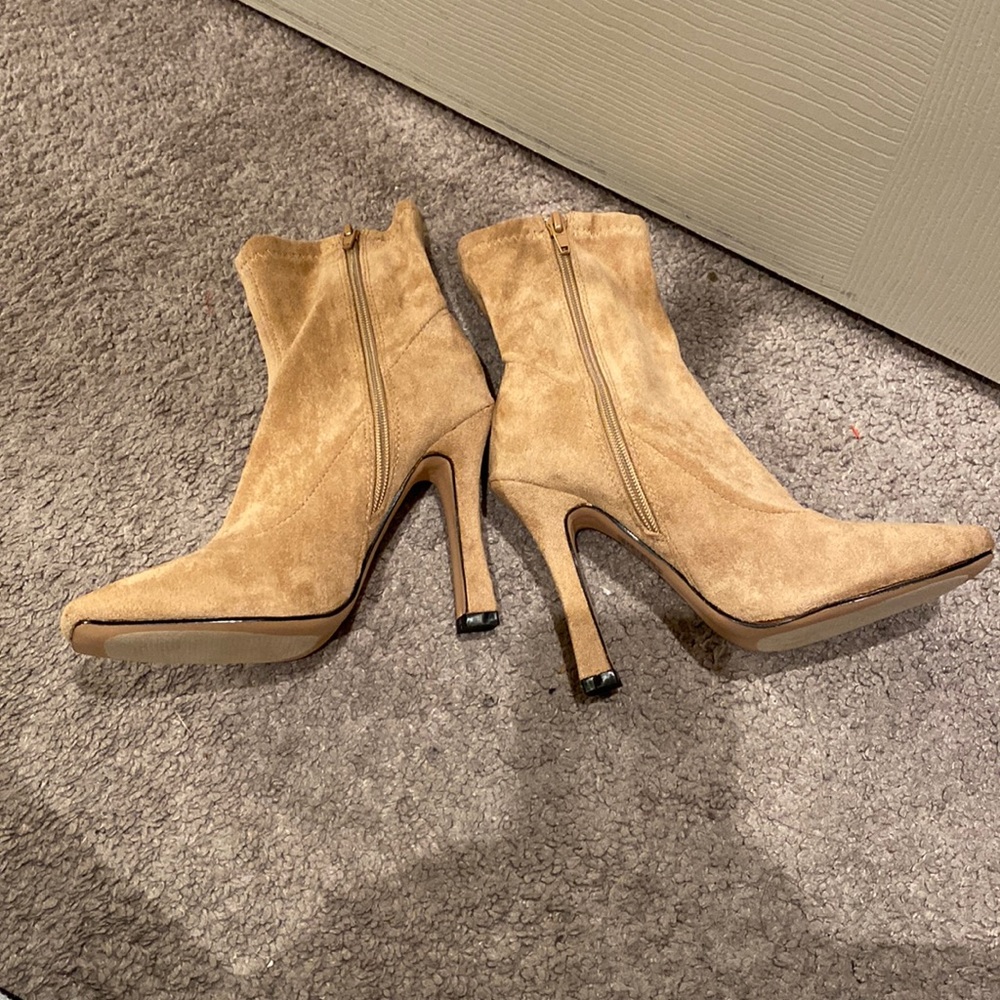 Booties - Picture 5 of 9